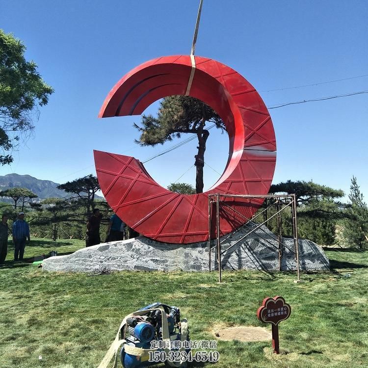 托克托草地精神堡垒雕塑 现代校园标识雕塑 大型标牌雕塑 托克托草地精神堡垒雕塑 现代校园标识雕塑 大型标牌雕塑